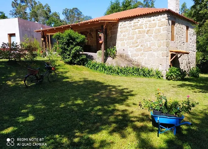 Casas Vale Martinho Bed & Breakfast Santa Comba Dao