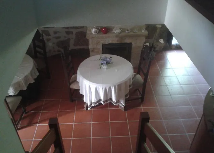 Alojamento de Acomodação e Pequeno-almoço Casas Vale Martinho 3*